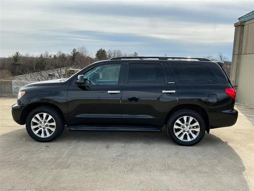 2016 Toyota Sequoia Limited