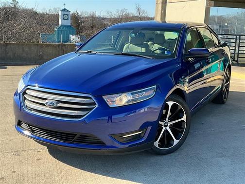 2015 Ford Taurus SEL