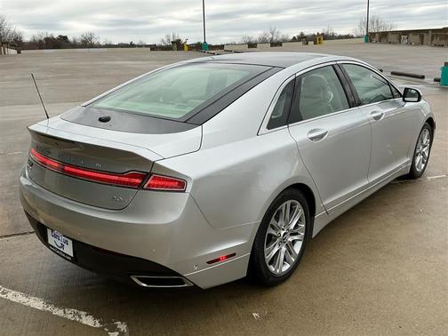 2014 Lincoln MKZ Hybrid Base