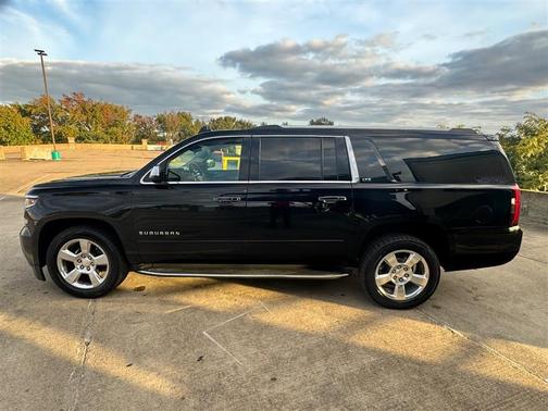 2016 Chevrolet Suburban LTZ