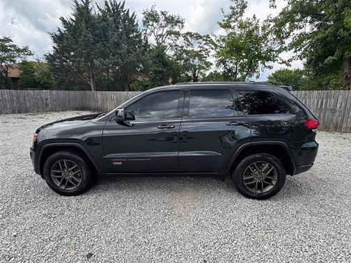 2016 Jeep Grand Cherokee 75th Anniversary
