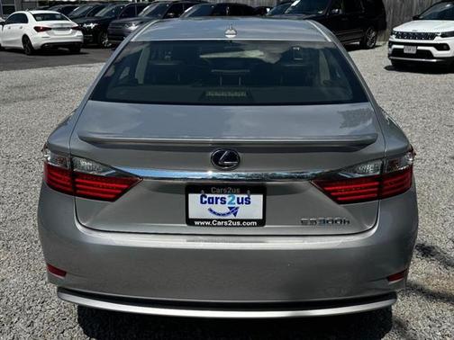 2014 Lexus ES 300h Base