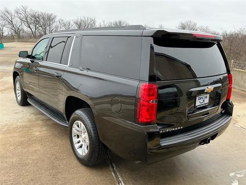 Black 2019 Chevrolet Suburban LT