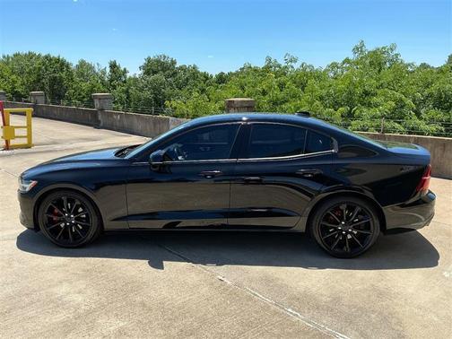 Black Stone 2019 Volvo S60 T5 Momentum