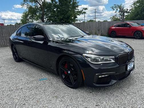 2016 BMW 750 i xDrive