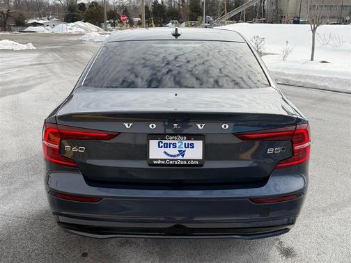 2023 Volvo S60 B5 Core Dark Theme