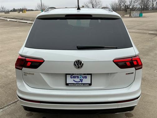 2021 Volkswagen Tiguan 2.0T SEL R-Line Black