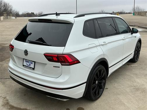 2021 Volkswagen Tiguan 2.0T SEL R-Line Black