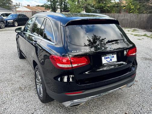 2018 Mercedes-Benz GLC 300 Base