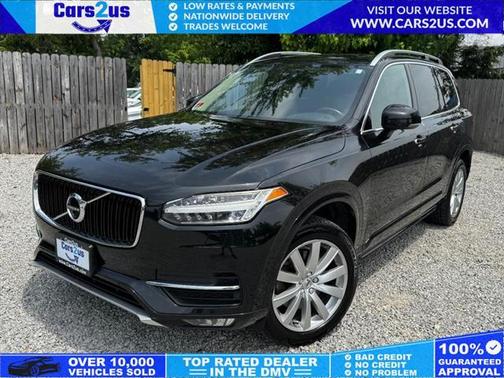 2016 Volvo XC90 T6 Momentum