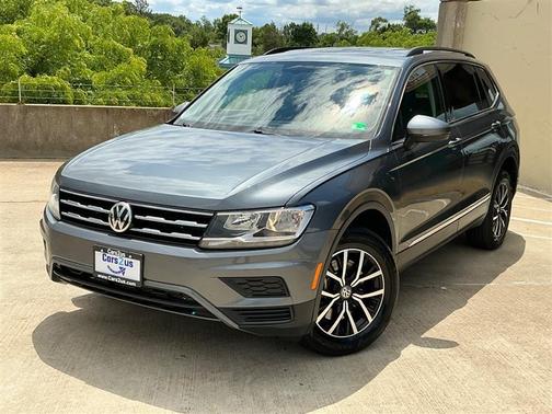 Platinum Gray Metallic 2021 Volkswagen Tiguan 2.0T SEL R-Line Black