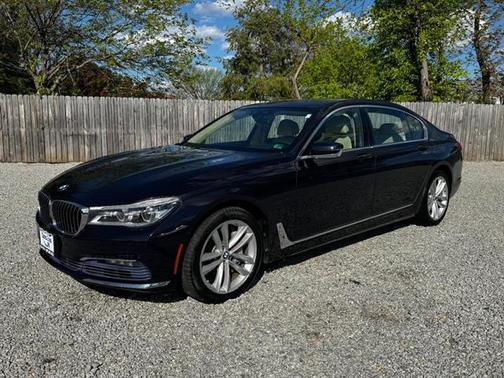 2016 BMW 750 i xDrive