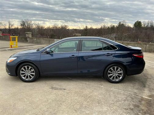 2015 Toyota Camry XSE
