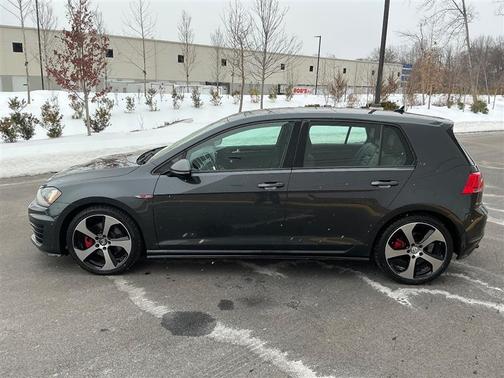 2015 Volkswagen Golf GTI 2.0T Autobahn 4-Door