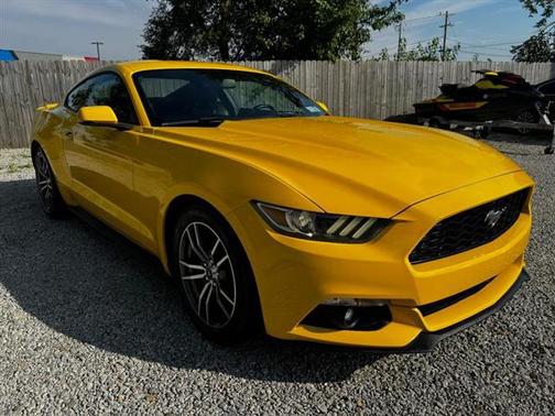 2017 Ford Mustang EcoBoost
