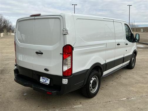 2018 Ford Transit-150 Base