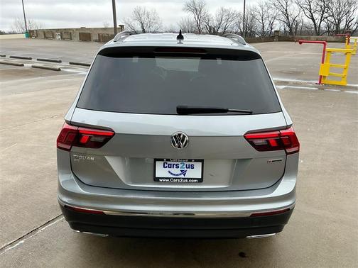 2021 Volkswagen Tiguan 2.0T SEL R-Line Black