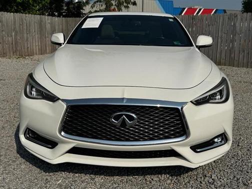 2017 INFINITI Q60 3.0T Premium