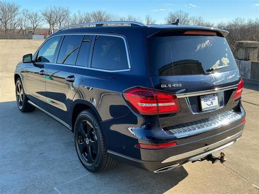 2017 Mercedes-Benz GLS 450 4MATIC