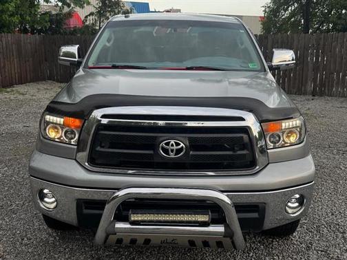 2011 Toyota Tundra Grade