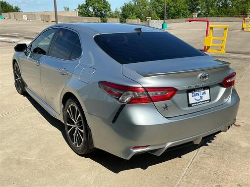 Predawn Gray Mica 2018 Toyota Camry SE