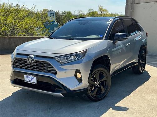 2019 Toyota RAV4 Hybrid SE