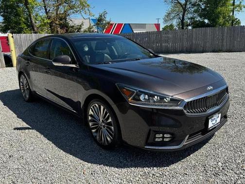 2017 Kia Cadenza Limited