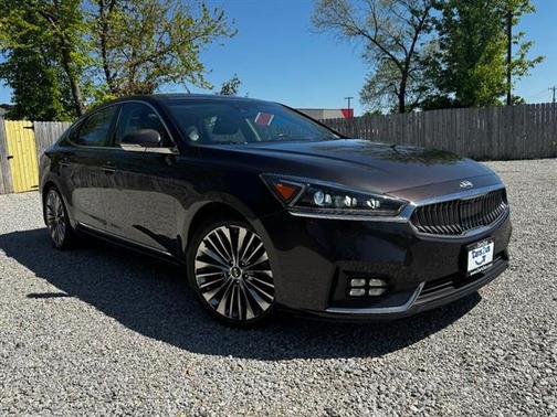 2017 Kia Cadenza Limited