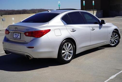2015 INFINITI Q50 Premium