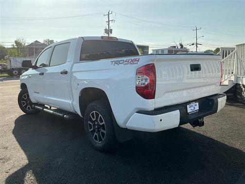 2016 Toyota Tundra SR5