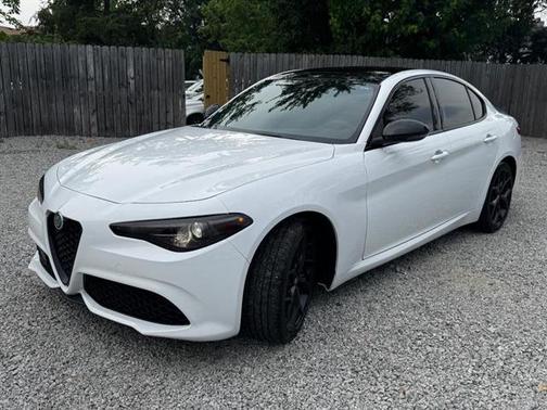 2020 Alfa Romeo Giulia Sport
