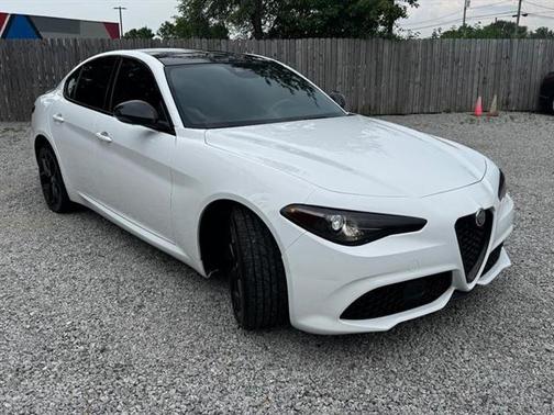2020 Alfa Romeo Giulia Sport