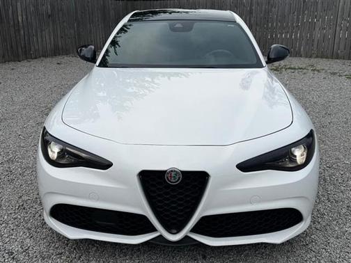 2020 Alfa Romeo Giulia Sport