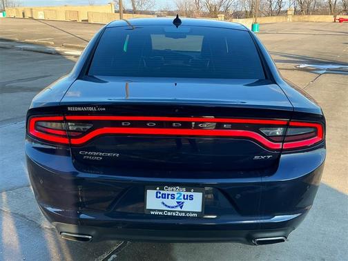2016 Dodge Charger SXT