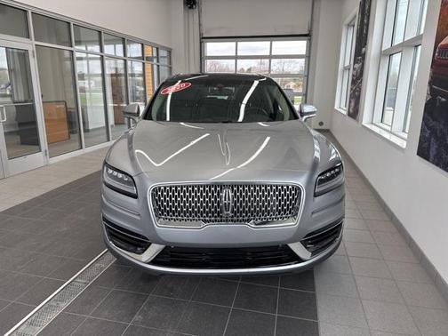 2020 Lincoln Nautilus Reserve