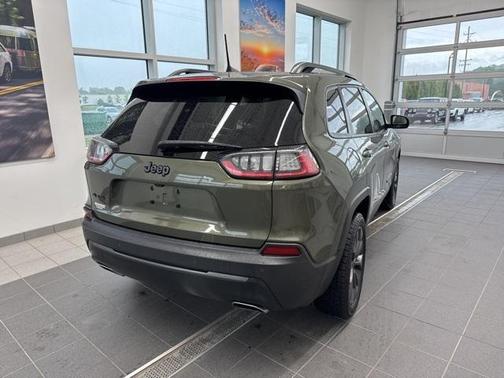 2021 Jeep Cherokee Latitude Lux