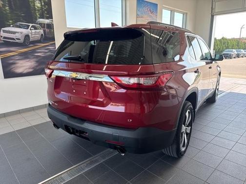 2020 Chevrolet Traverse LT Leather