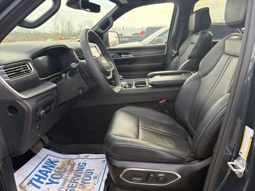 2023 Jeep Wagoneer Series II