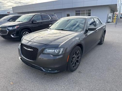 2017 Chrysler 300 S