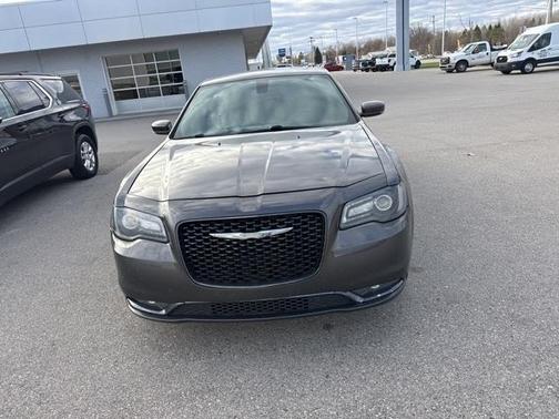 2017 Chrysler 300 S