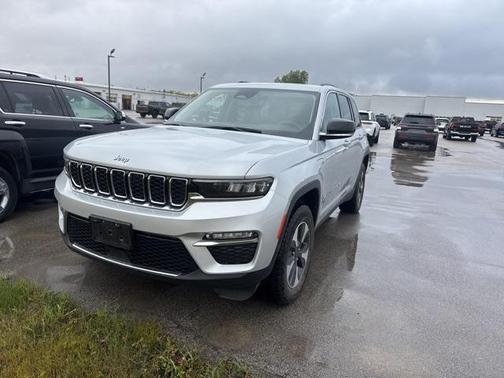2024 Jeep Grand Cherokee 4xe Base