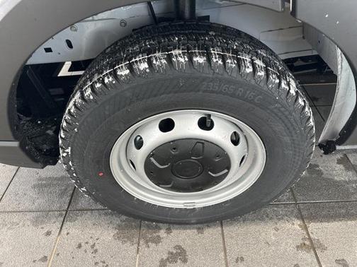 2026 Ford Transit-250 148 WB Medium Roof Cargo