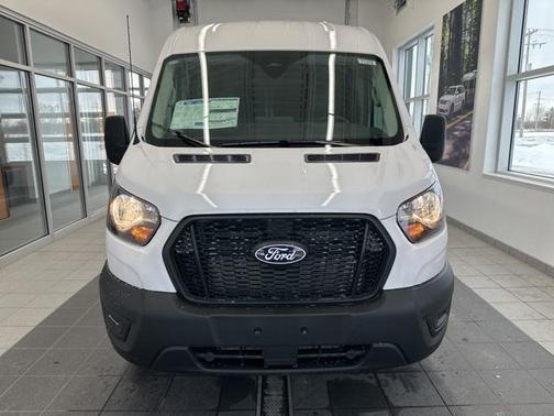 2026 Ford Transit-250 148 WB Medium Roof Cargo