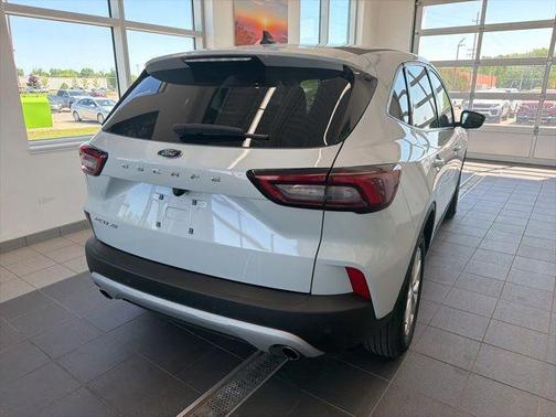 Silver Metallic 2025 Ford Escape Active