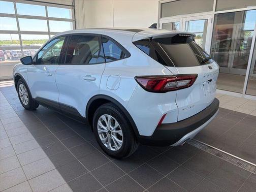Silver Metallic 2025 Ford Escape Active