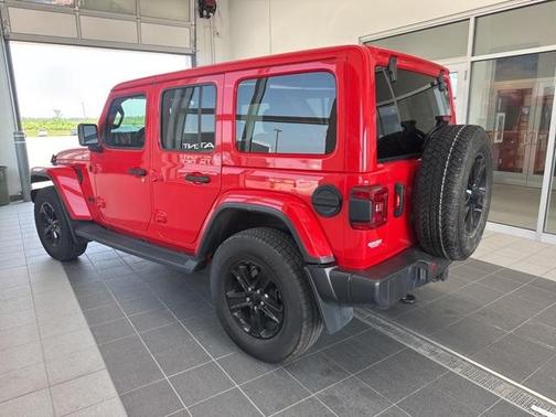 2021 Jeep Wrangler Unlimited Sahara Altitude