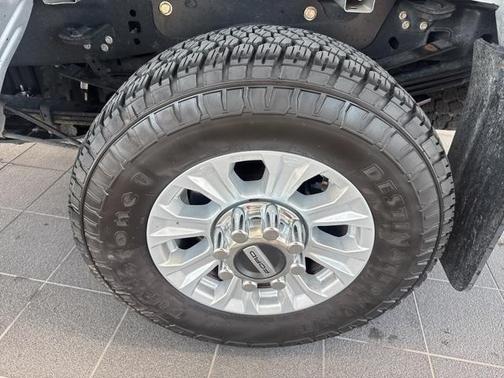 2022 Ford F-350 XLT