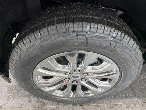 Carbonized Gray Metallic 2026 Ford F-150 XLT