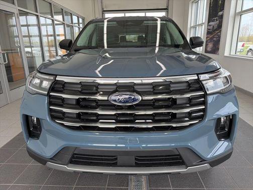 Vapor Blue Metallic 2026 Ford Explorer Active