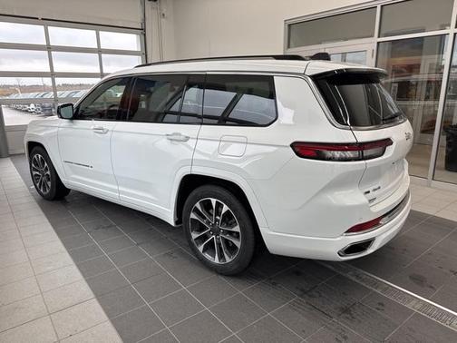 2023 Jeep Grand Cherokee L Overland